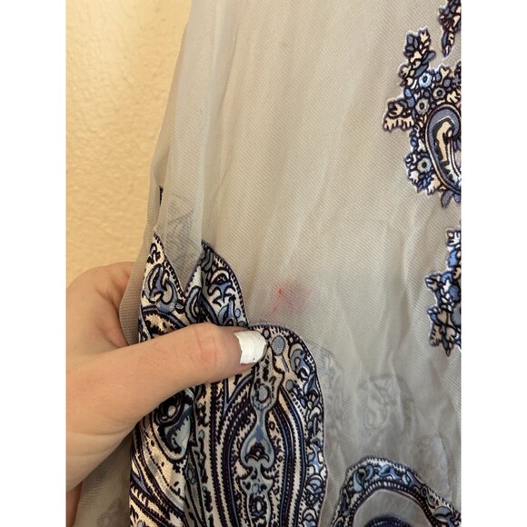 Chico’s One Size Silk Kimono Satin Burnout Shawl Paisley Free People Boho - Picture 3 of 6